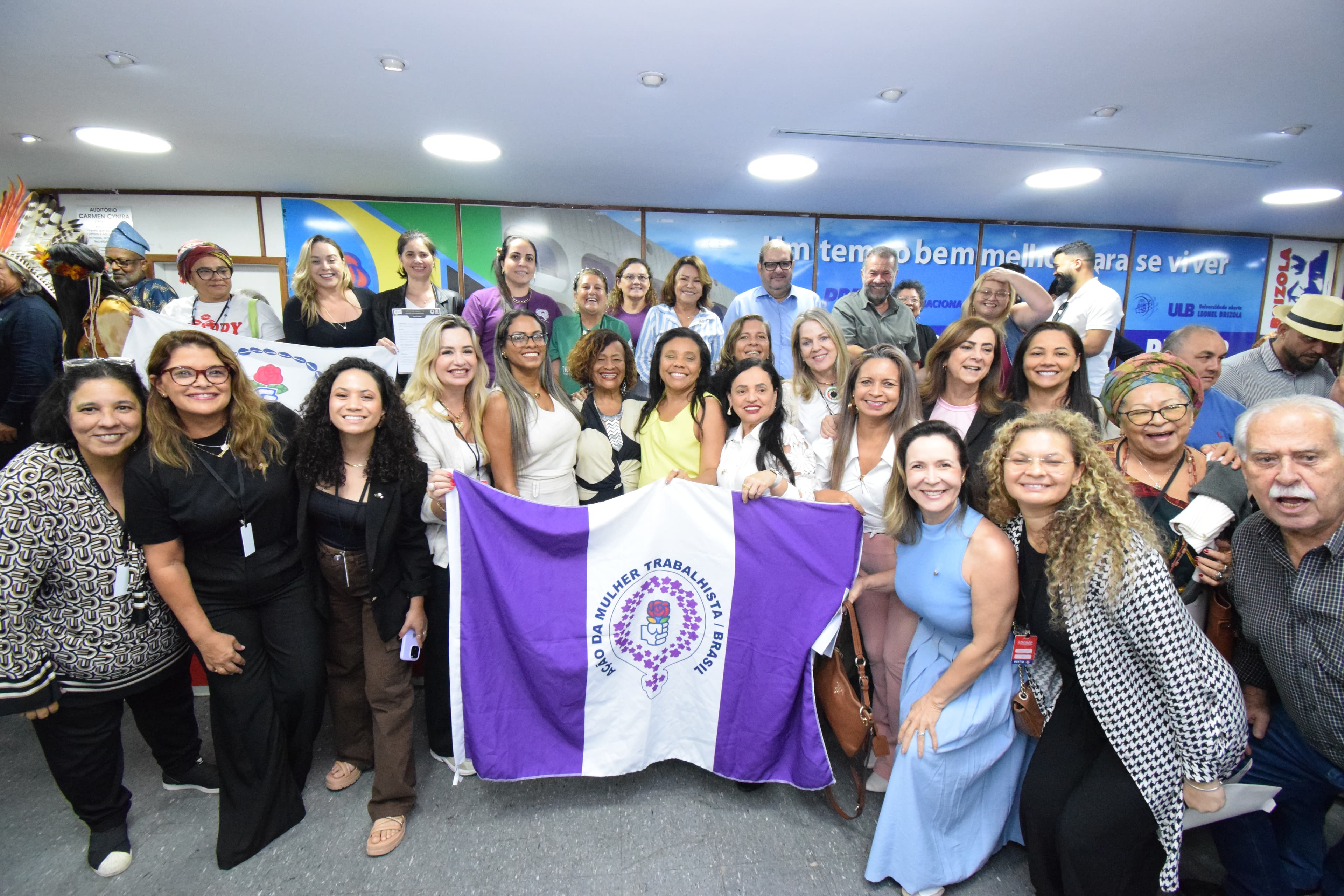 AMT repercute declaração da Internacional Socialista das Mulheres contra a violência digital