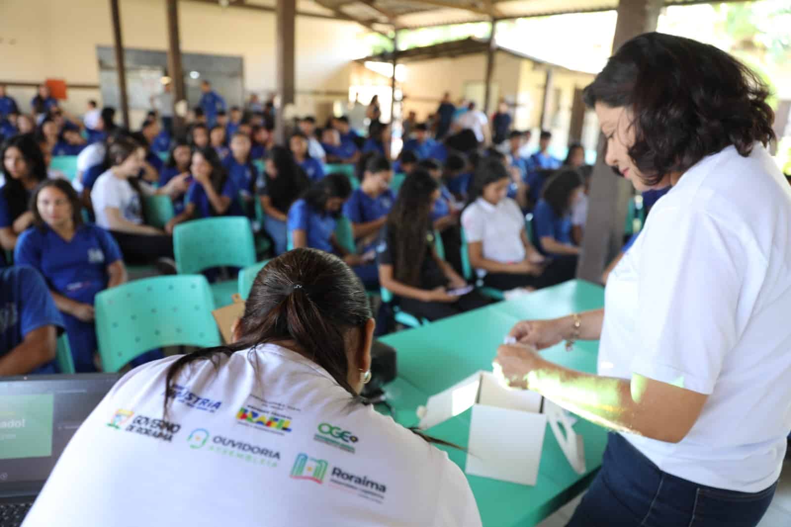 Ouvidoria da ALERR projeta ampliação do diálogo com a população