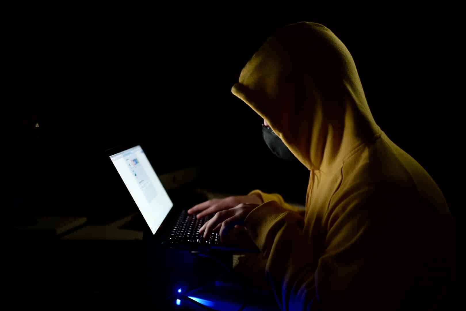 ALERR aprova lei de combate ao abuso cibernético contra crianças e adolescentes